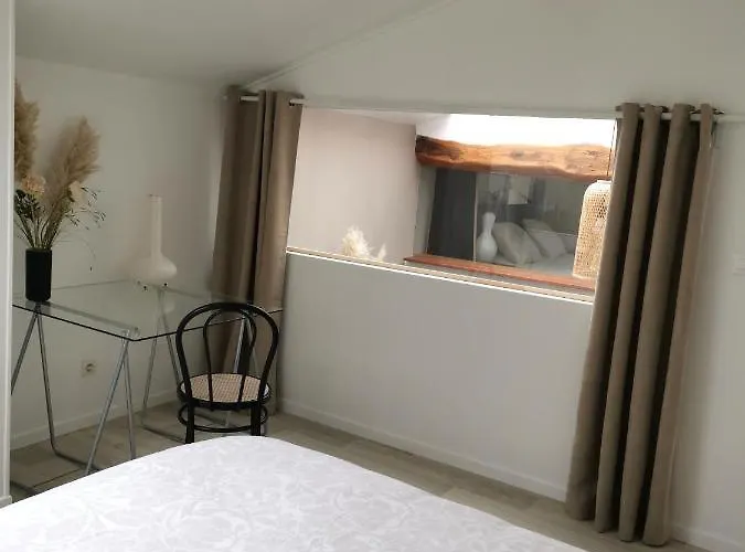 Holiday home Le Clos Du Lys Chalons-en-Champagne