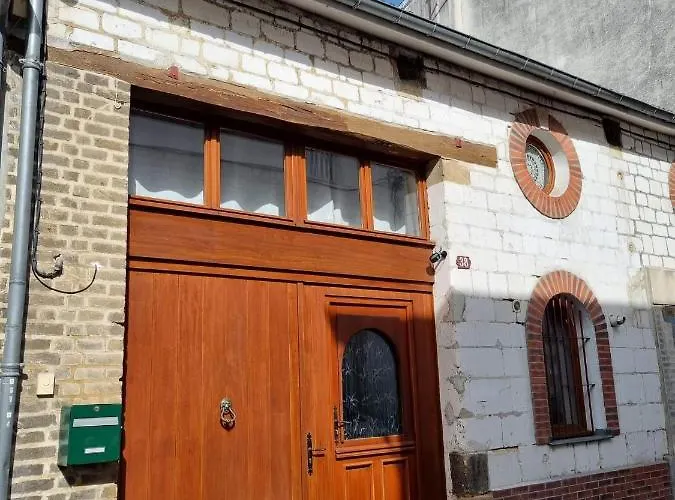 Le Clos Du Lys Holiday home Chalons-en-Champagne